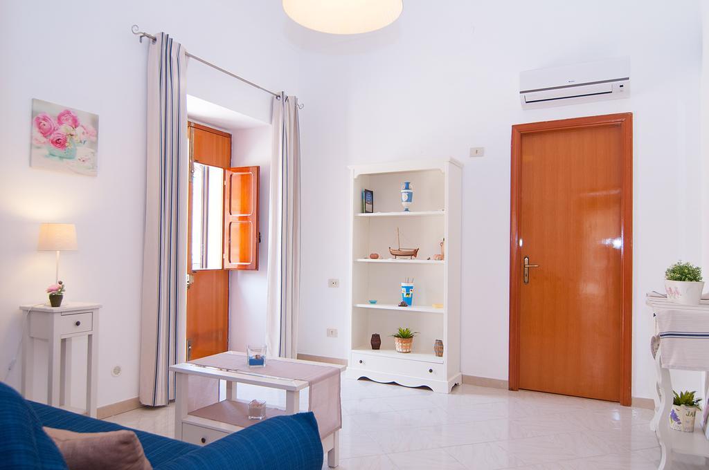Un Affaccio Sul Borgo Apartman Marzamemi Szoba fotó