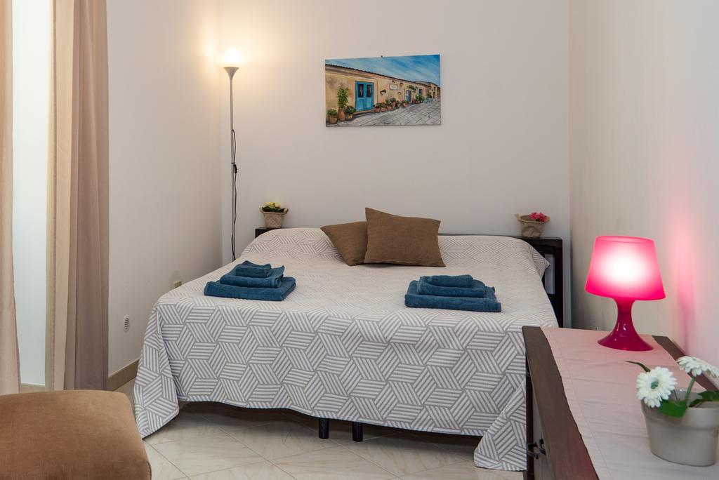 Un Affaccio Sul Borgo Apartman Marzamemi Kültér fotó
